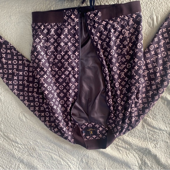 Louie vuttion windbreaker/jacket - Picture 4 of 4